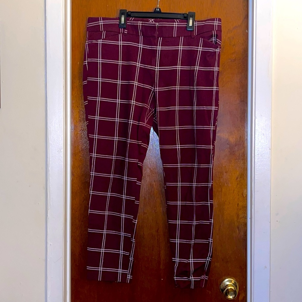 Plaid Ankle Pants by New York & Company
